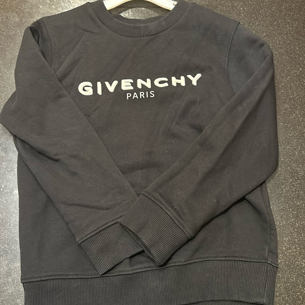 Girls size 8 Givenchy sweater